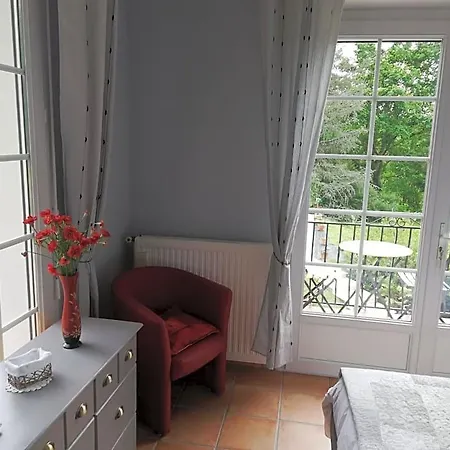 Lessenciel Tournay